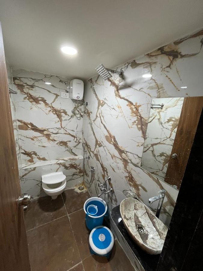 Hotel Paramount Villa Γκαντχιναγκάρ Εξωτερικό φωτογραφία