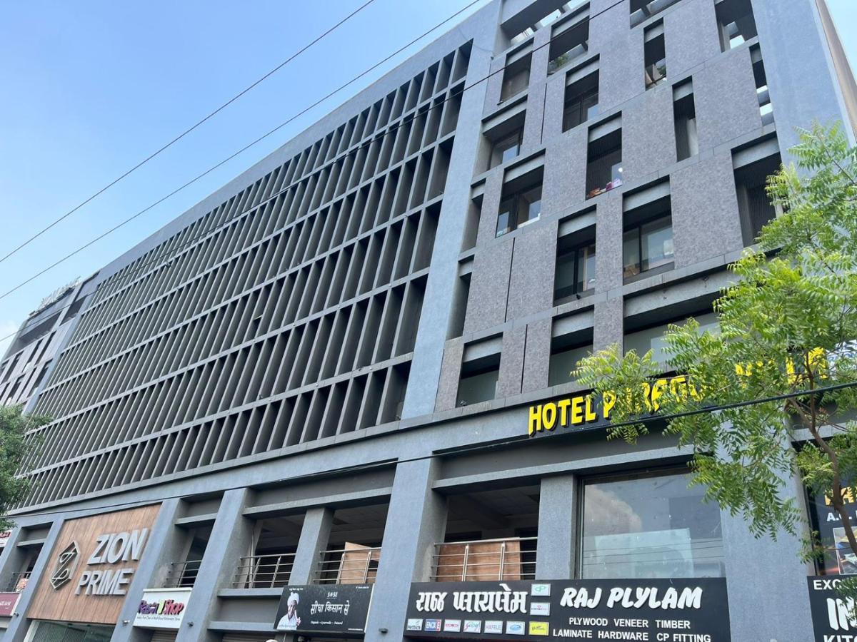 Hotel Paramount Villa Γκαντχιναγκάρ Εξωτερικό φωτογραφία