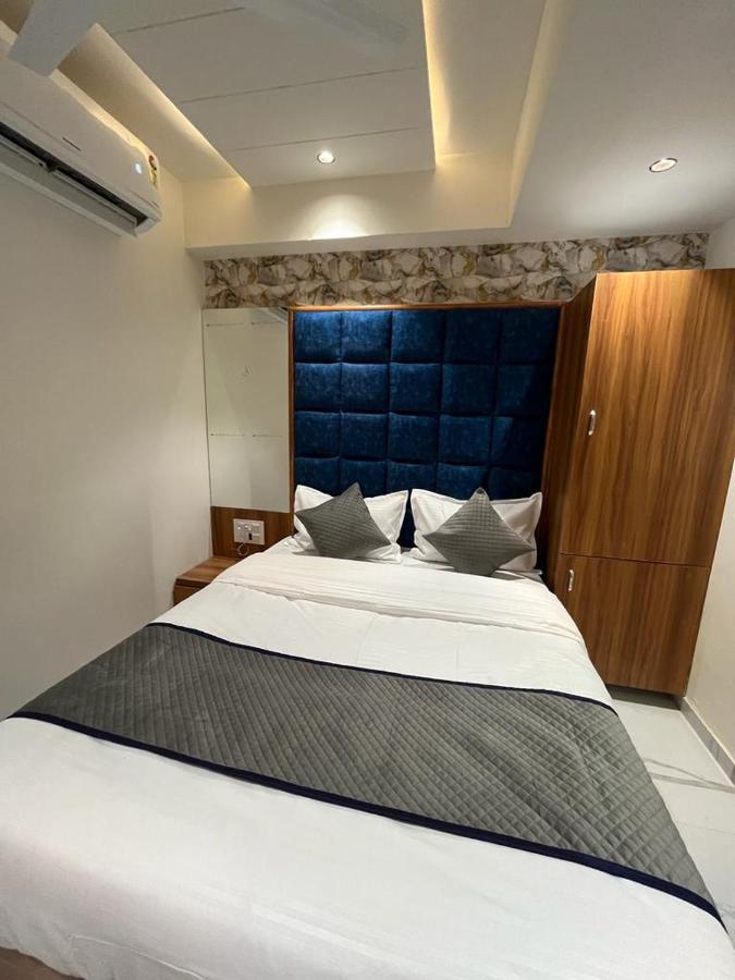 Hotel Paramount Villa Γκαντχιναγκάρ Εξωτερικό φωτογραφία