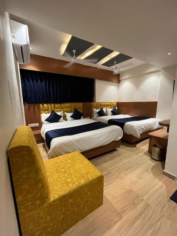 Hotel Paramount Villa Γκαντχιναγκάρ Εξωτερικό φωτογραφία